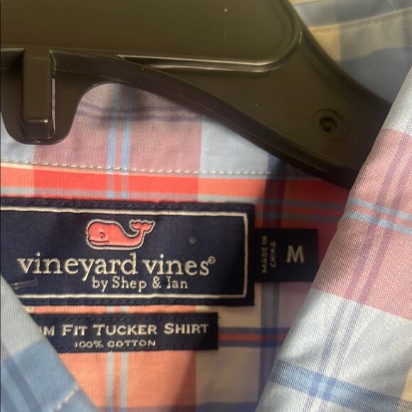 Vineyard Vines Red and Blue Plaid Casual Shirt. NWT.  Medium - Picture 3 of 5
